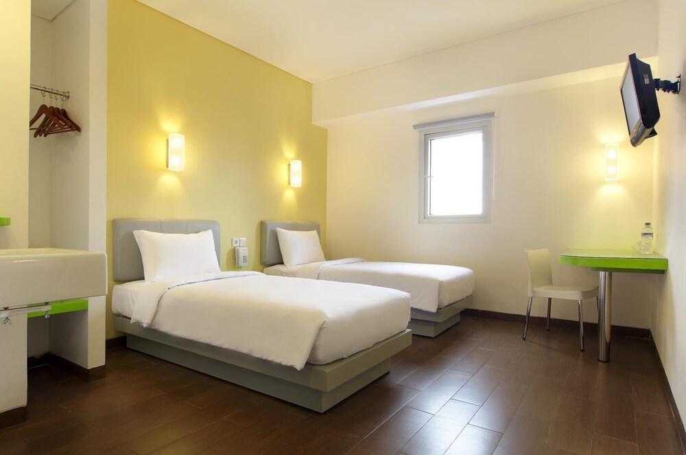 Amaris Hotel Mangga Besar Jakarta Szoba fotó