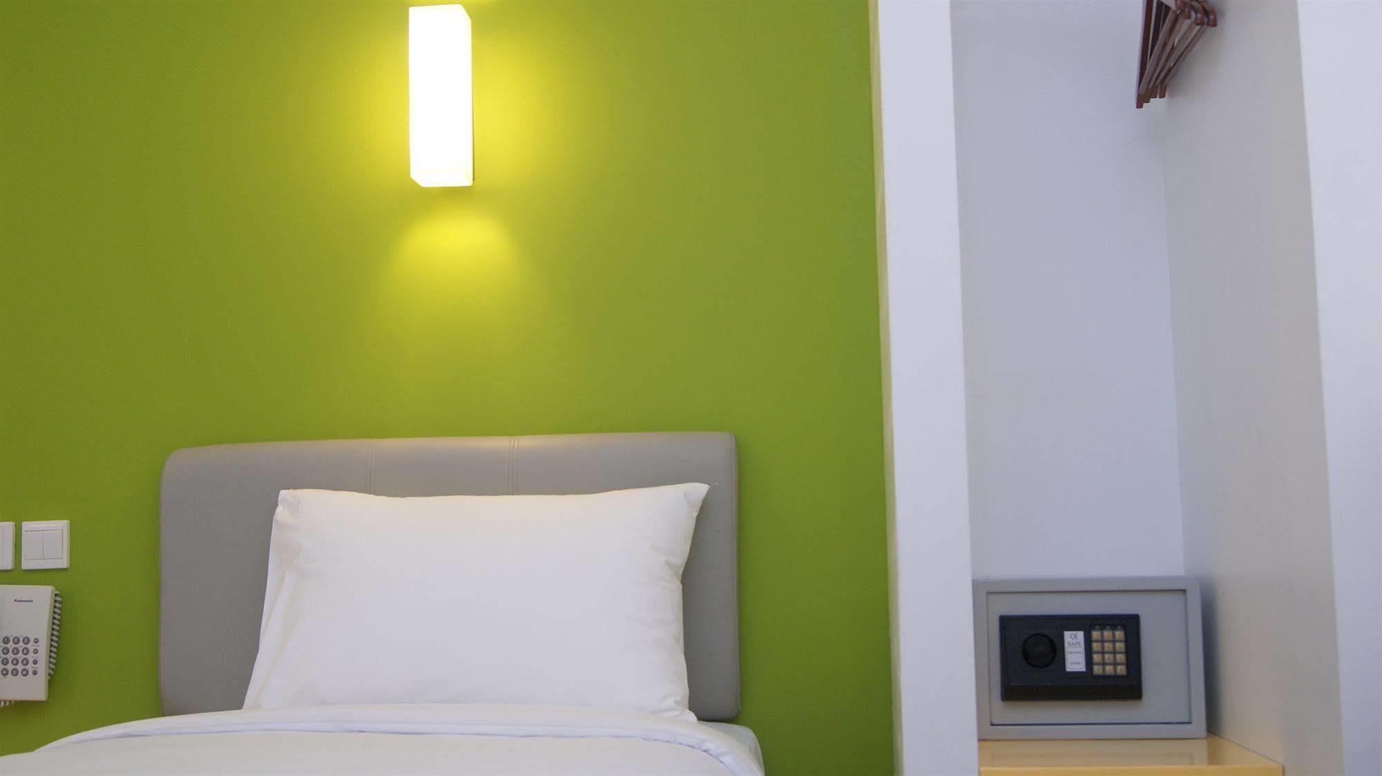 Amaris Hotel Mangga Besar Jakarta Kültér fotó